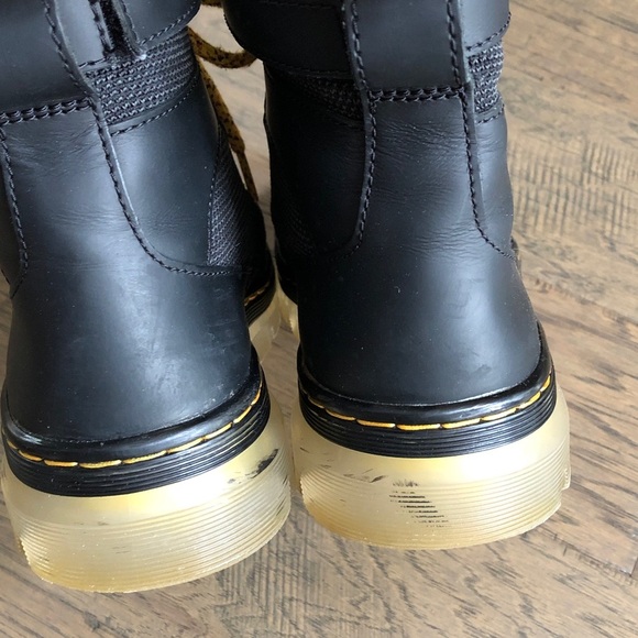 Dr. Martens Black Yellow Laces Combs Tech Boots Sz 7M/8L - Picture 5 of 10